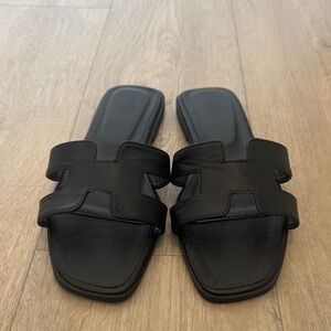 Oran black women’s sandals